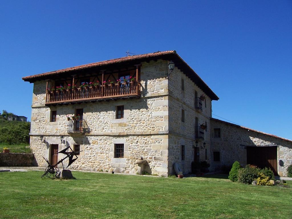 Casa Rural La Toba I Y II Bezana Bagian luar foto